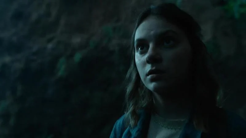 Кадры из сериала Тёмные начала (2019)